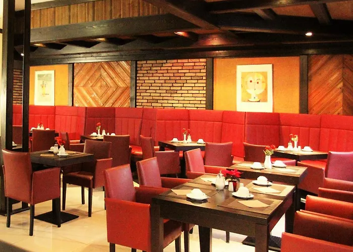 Lorien Hotel Kolonia