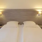 洛林酒店 3*